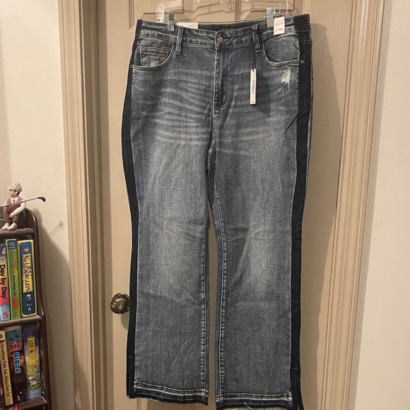 Judy Blue Denim - NWT Judy Blue Dark Wash High Rise Straight Leg Minimally Distressed Jeans, 20W